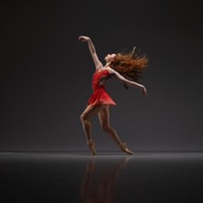 London City Ballet & Orchestre National de Cannes - Ghost Light - L'Oiseau de Feu