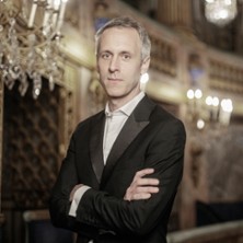 Andr&eacute; Campra